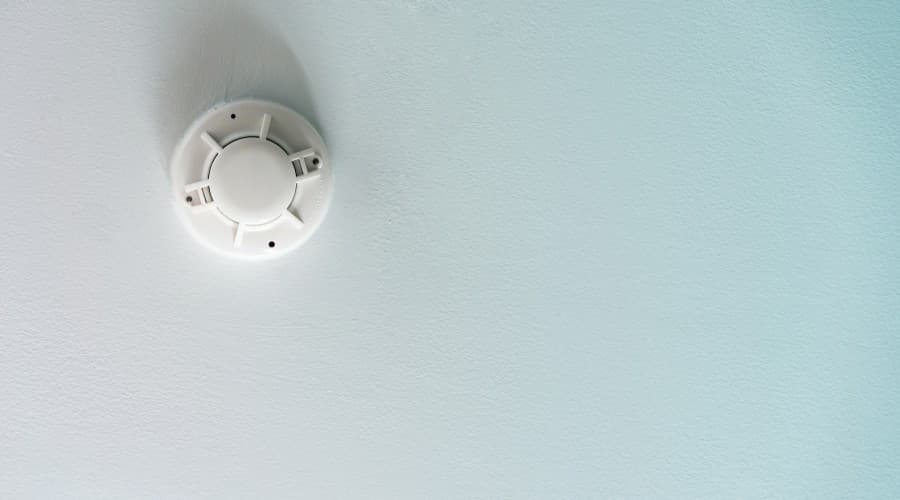 Cảm biến khói là gì? Hướng dẫn chọn đúng loại cho nhà ở và văn phòng