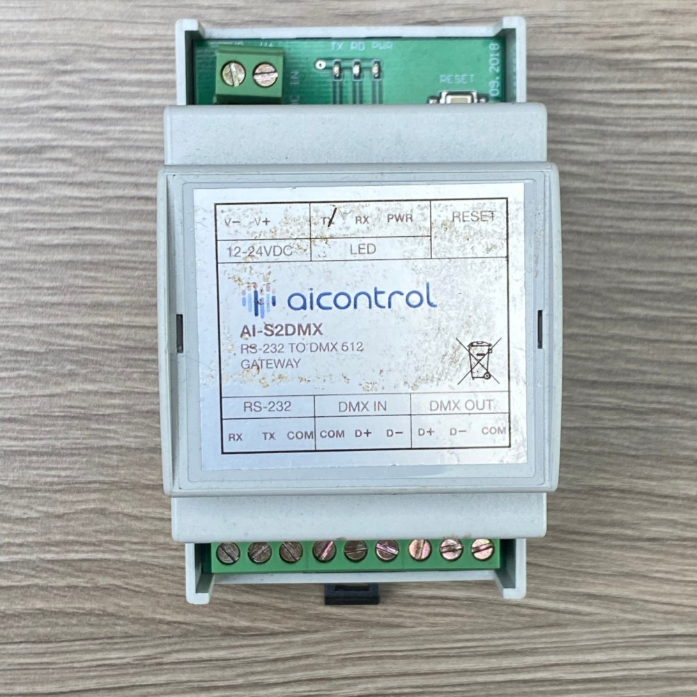 Bộ chuyển đổi RS-232 sang DMX512 AIControl - AI-S2DMX slide 2
