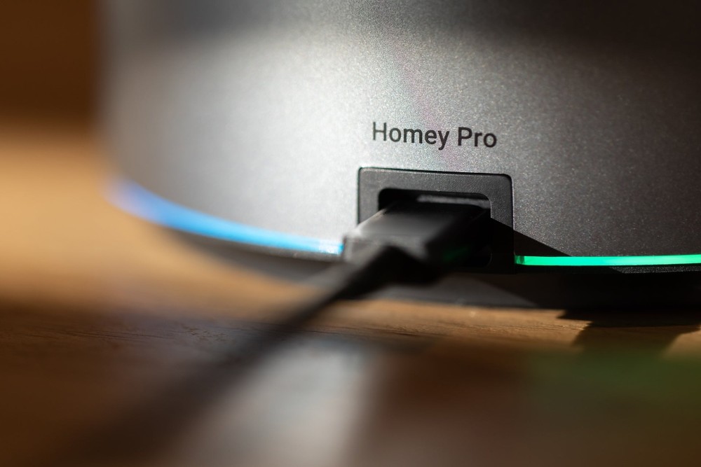 Bộ điều khiển trung tâm Homey Pro - Matter & Thread, Z-Wave, Zigbee, Wi-Fi, BLE, IR slide 7
