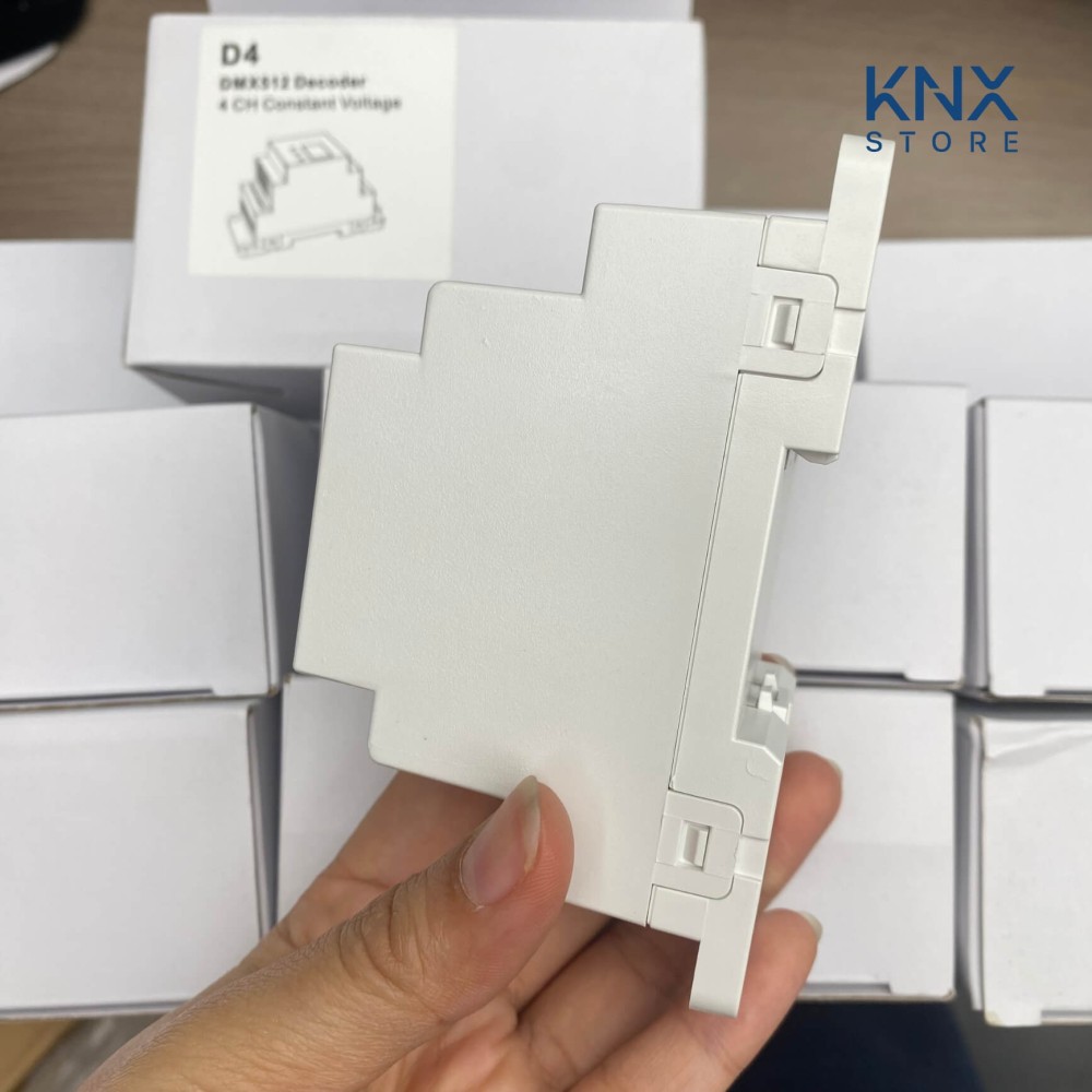 Bộ giải mã DMX 4 kênh*5A 12-48VDC CV - D4 slide 11