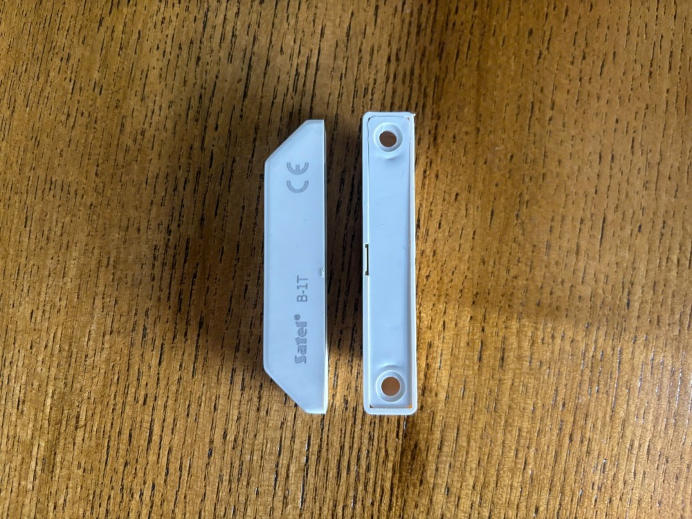 Set 10 bộ công tắc từ Satel - B-1T slide 1