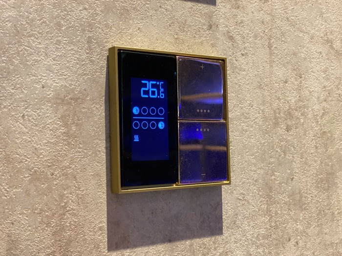 Thermostat thông minh hoạt động như nào trong hệ thống điều hòa (7)
